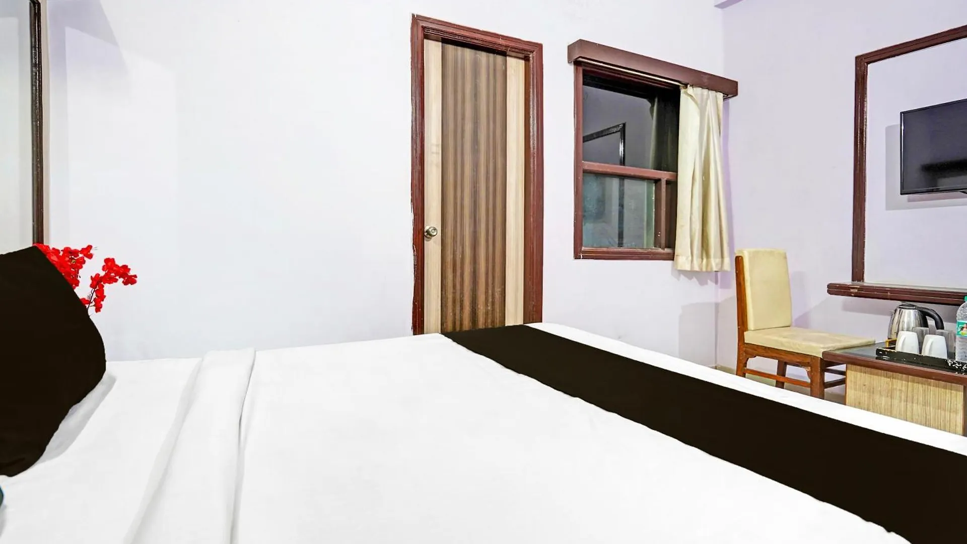 Golden Bard Hotel Agra  2*, Agra (Uttar Pradesh) India