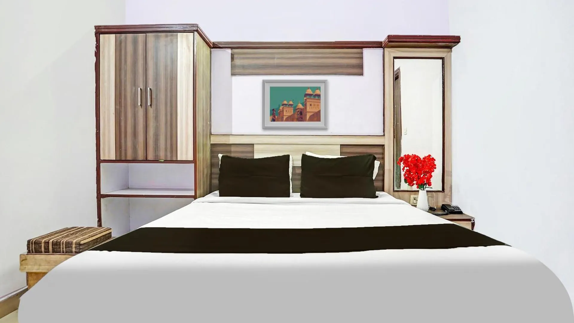 Golden Bard Hotel Agra   Agra (Uttar Pradesh)