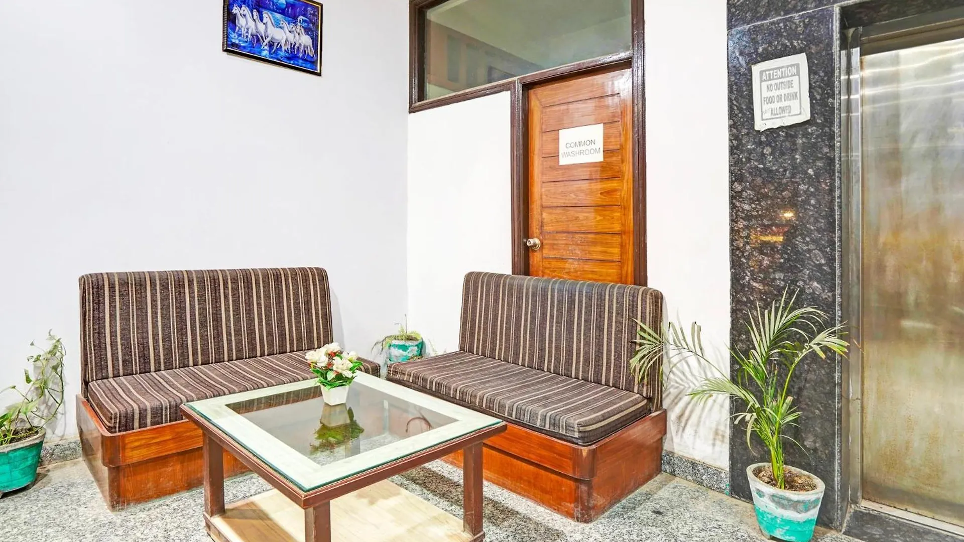 Golden Bard Hotel Agra   Agra (Uttar Pradesh)